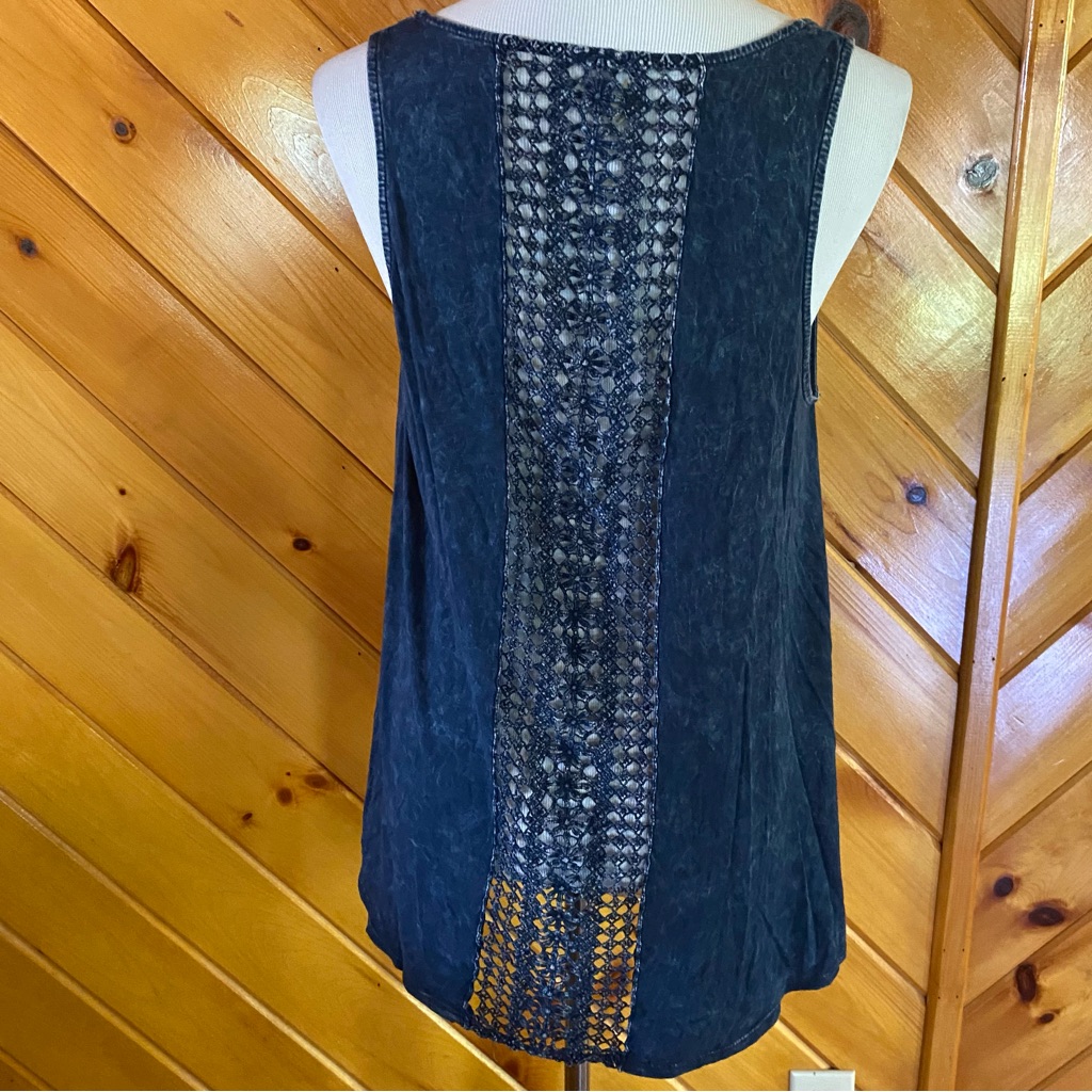 Paper Crane Crochet Back Backless Tank Top M Acid Wash Blue